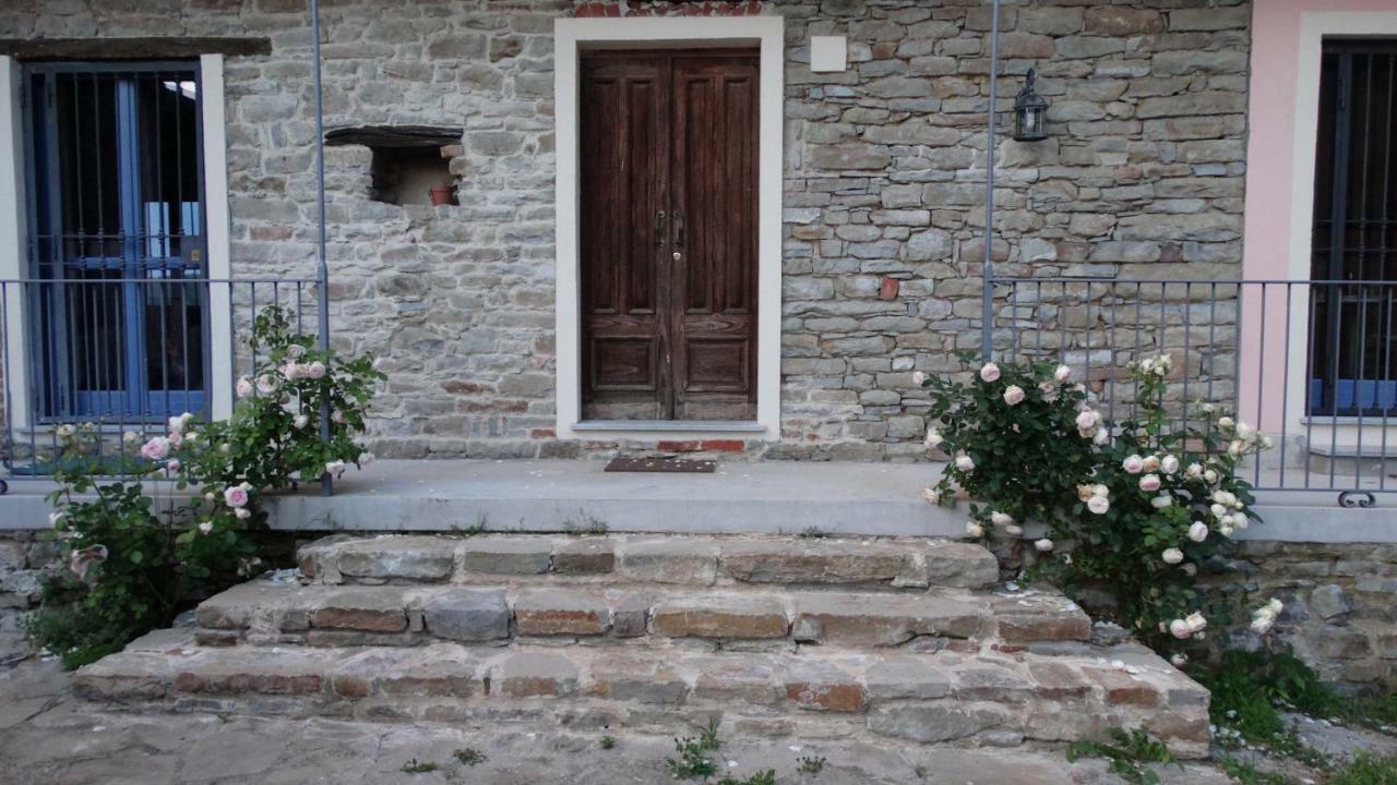 Corte Di Langa Cossano Belbo Extérieur photo